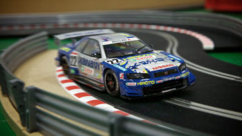 Scalextric - Voitures de course et circuits routiers miniatures